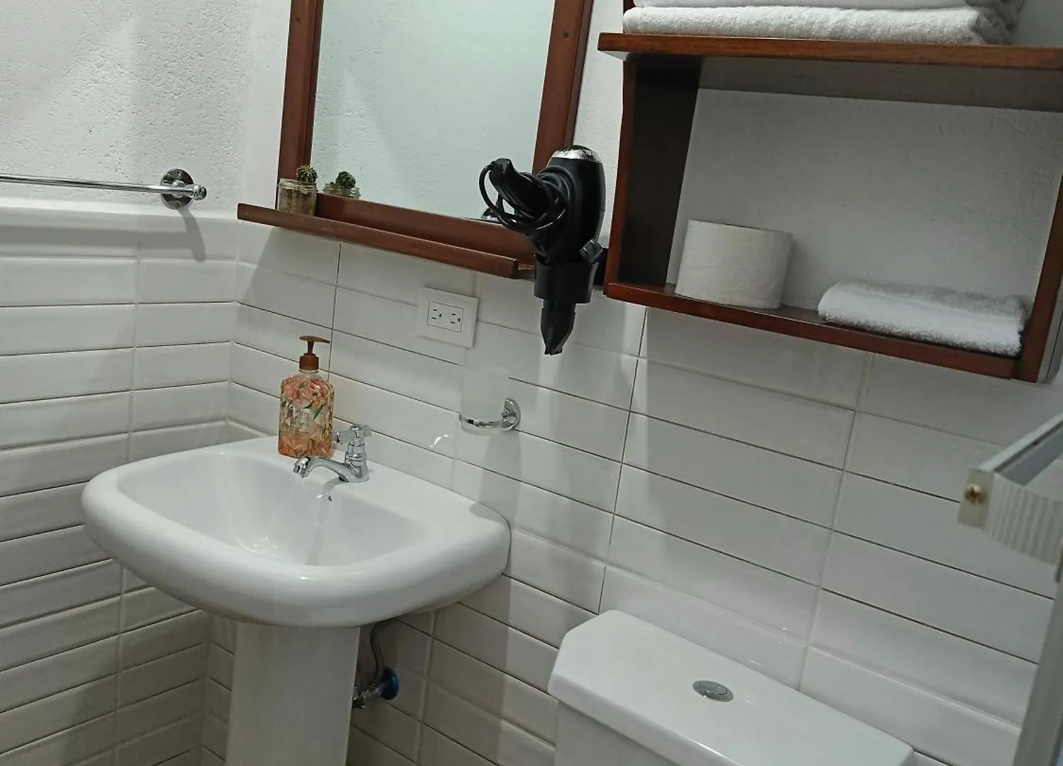 La Candelaria, Casa De Huespedes Con Bano Privado Puerto Baquerizo Moreno