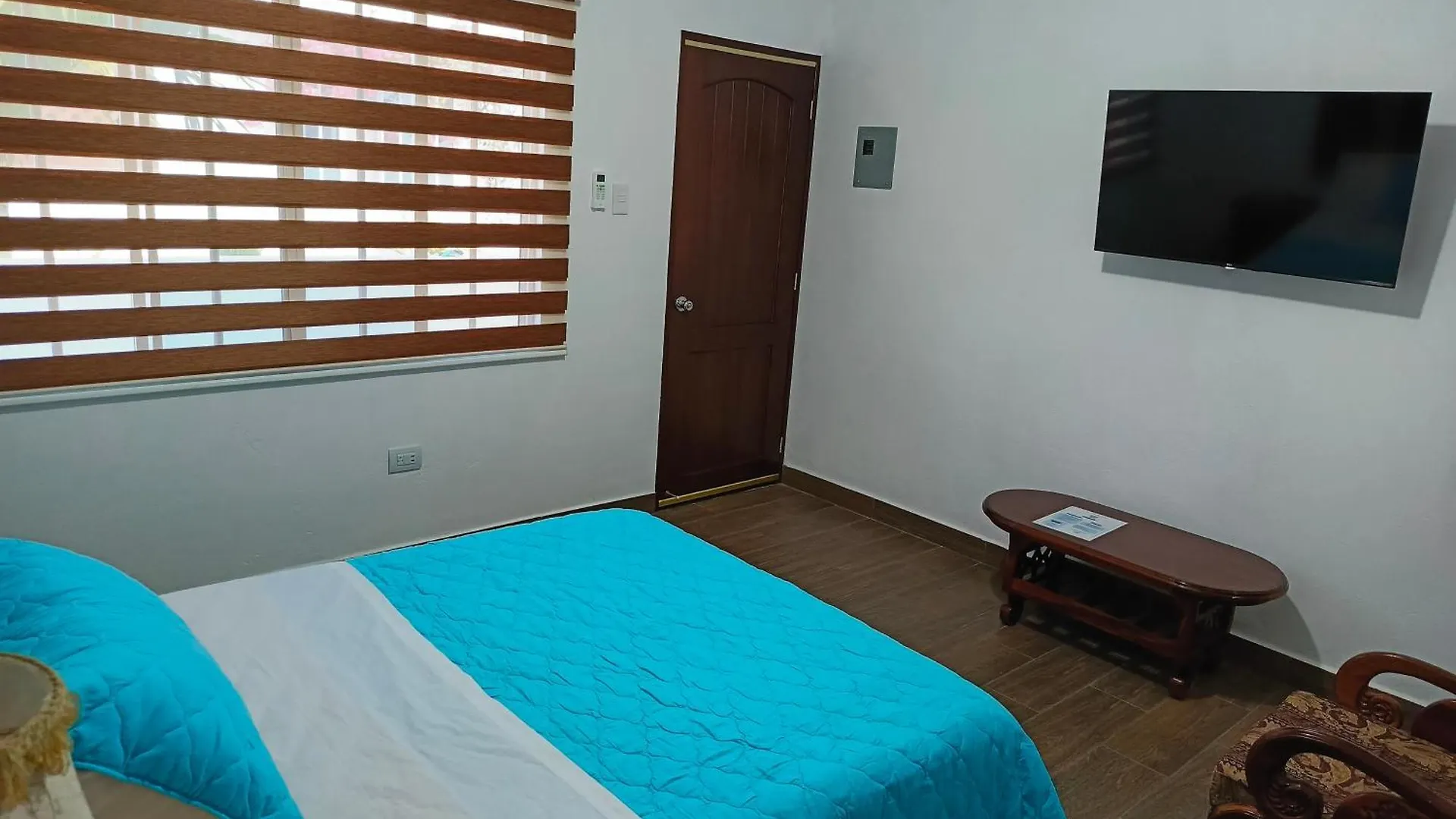 Guest house La Candelaria, Casa De Huespedes Con Bano Privado Puerto Baquerizo Moreno