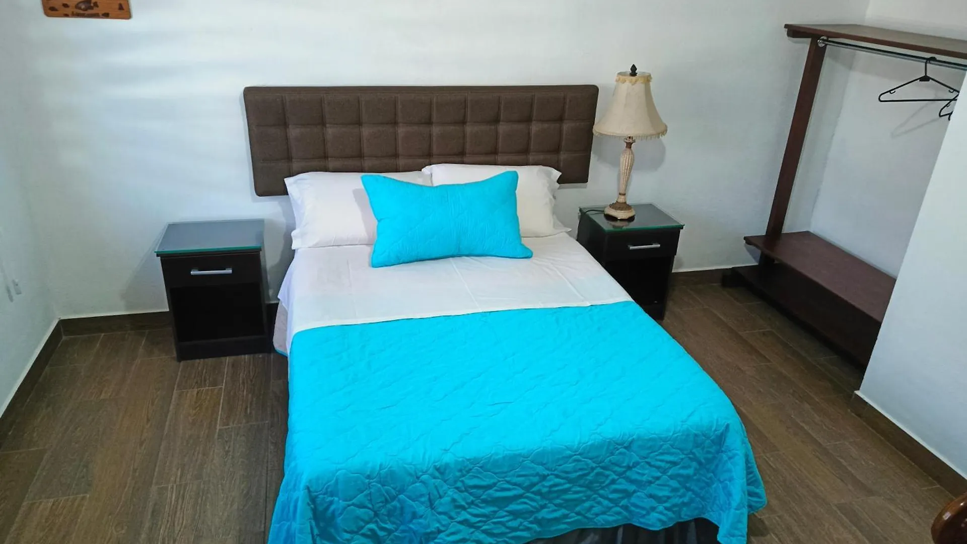 Guest house La Candelaria, Casa De Huespedes Con Bano Privado Puerto Baquerizo Moreno